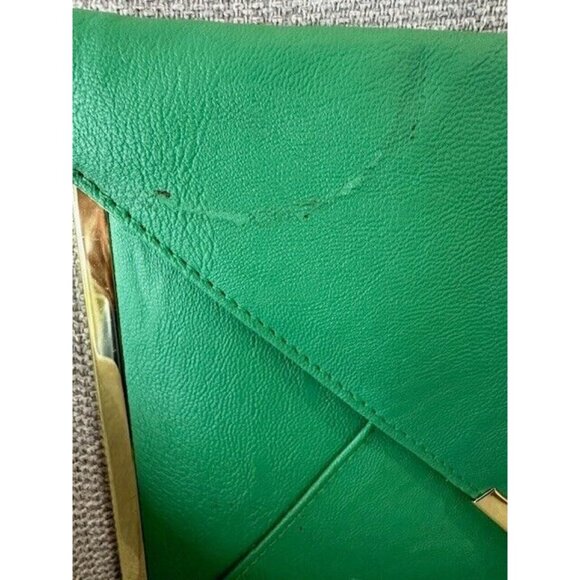 ASOS Design Clutch Envelope Fold Over Green With Metallic Gold Rectangle See - Picture 3 of 12